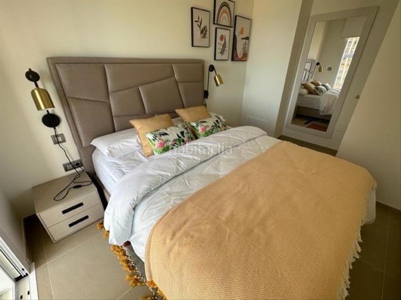 Foto 5c22fa0a-58d5-41b7-9d08-394e51b5698f. Apartament amb calefacció aparcament piscina a Playa Poniente Benidorm