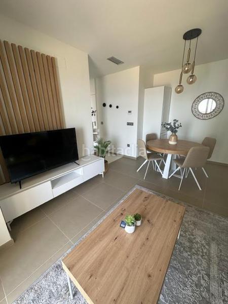 Foto 6be36724-97a9-40c6-b4f7-20fb51f0637c. Apartament amb calefacció aparcament piscina a Playa Poniente Benidorm