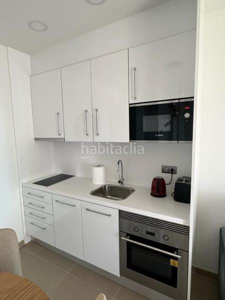 Foto afc47787-daff-49ba-9ec0-9ed3f970ba83. Apartament amb calefacció aparcament piscina a Playa Poniente Benidorm