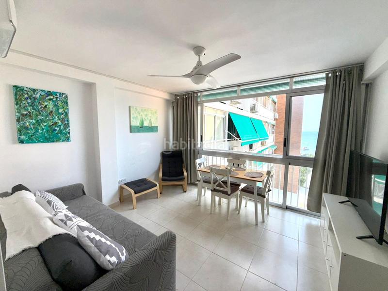 Foto 880b081a-e7cc-4722-9d79-cbce6eea9235. Apartamento reformado apartamento con vistas al mar a un paso de playa levante. en Benidorm