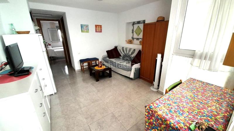 Foto 45d41c8e-eb50-42f1-9049-1db1ffcd9c39. Dúplex se vende dúplex dividido en cuatro apartamentos, en primera linea de levante . eurocenterinmobiliaria.com en Benidorm