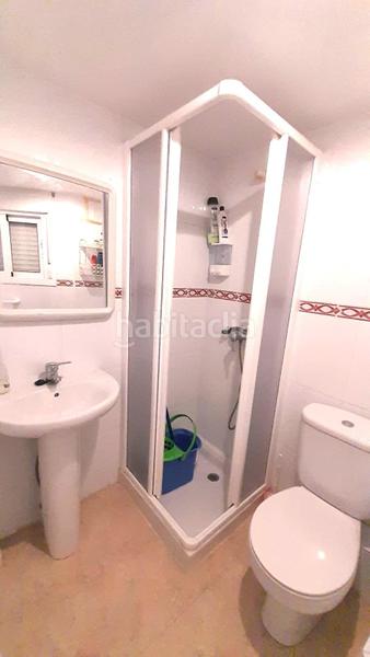 Foto 7d32dd41-415c-4e5f-99ad-ebf47fe37d1f. Dúplex se vende dúplex dividido en cuatro apartamentos, en primera linea de levante . eurocenterinmobiliaria.com en Benidorm