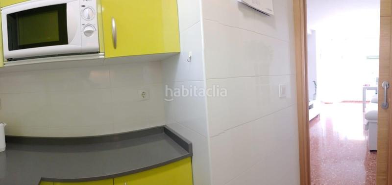 Foto 480b3ac1-ffe7-424e-919a-8809b4e113c7. Apartamento reformado apartamento con terraza acristalada en zona levante. en Benidorm