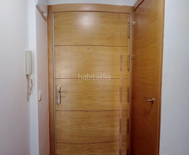 Foto ea0a370c-7295-45ae-8833-323c6ece828b. Apartamento reformado apartamento con terraza acristalada en zona levante. en Benidorm