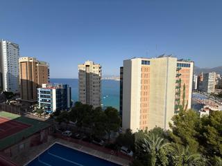 Pis  Calle alcalde manuel catalan chana. Precioso reformado piso con 3 dormitorios y vistas al mar a un p
