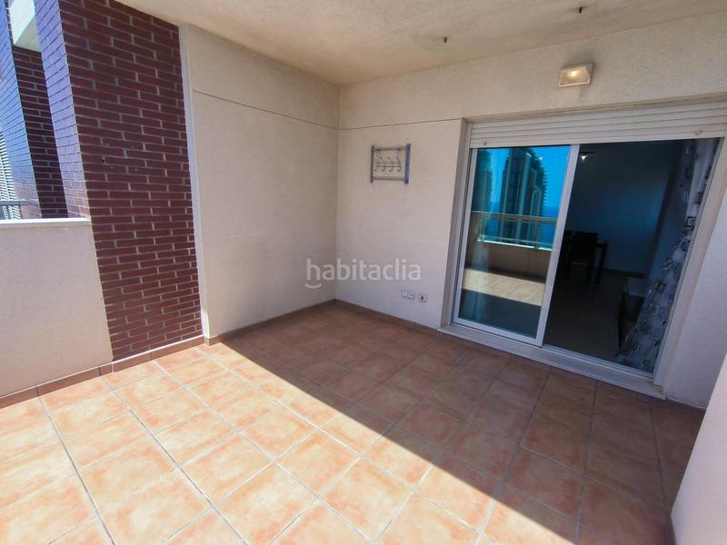 Foto d50750c1-ddb6-4136-b3e1-48cce3290dbc. Apartamento amplio piso con 2 dormitorios y vistas al mar, con plaza de garaje y trastero privados en zona playa poniente. en Benidorm