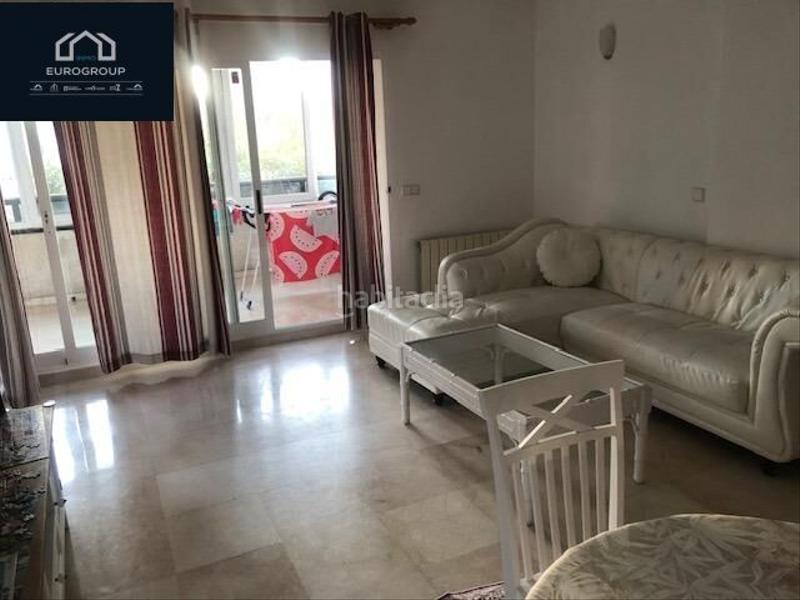 Foto c28270cf-5d03-4ae2-aef6-c1a7d5df1d69. Alquiler piso amplio piso de 130 m2 en parte alta de av europa , .www.euroloix.com en Benidorm