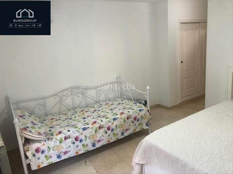 Foto 7ed0571e-70db-4cf2-8c79-f9b892224a4c. Rent flat with parking pool in Levante Alto Benidorm