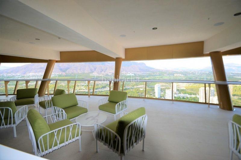 Foto beaea2b4-def9-46f8-8a3f-970978af37e8. Piccolo appartamento con riscaldamento parcheggio piscina in Benidorm