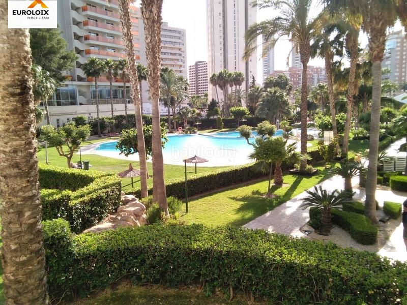 Foto f42b8733-876f-47fa-89fb-76507cd48183. Alquiler piso  en planta 28, rincon llano, .www.euroloix.com en Benidorm