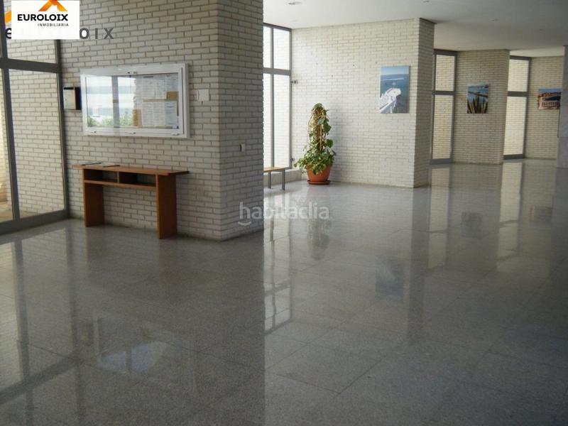 Foto 2abb3836-fd55-4bff-841f-a5f5a629ce5e. Location appartement avec chauffage parking piscine dans Benidorm