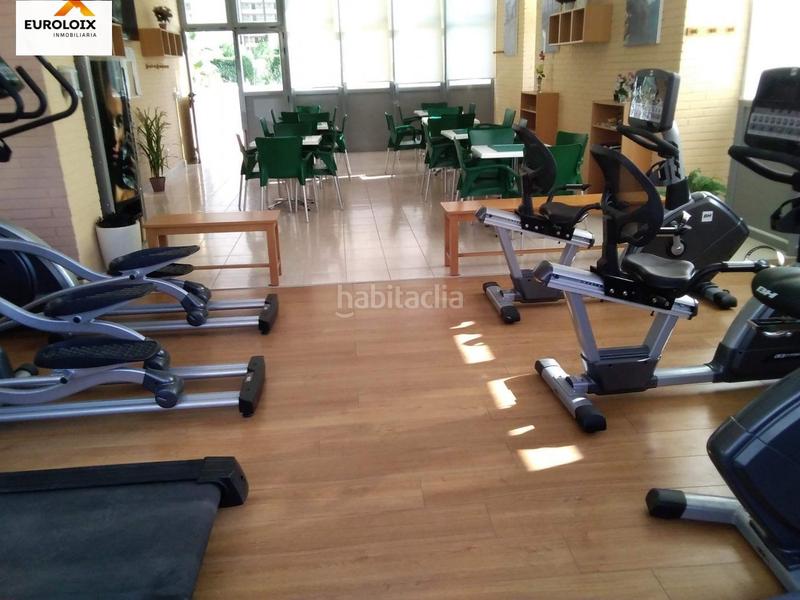 Foto b58f97b1-5522-4fdc-a3a3-685623a17838. Location appartement avec chauffage parking piscine dans Benidorm