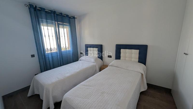 Foto 1998c347-e28f-40af-a940-8319bf64b466. Maison jumelée avec parking piscine dans Rincón Bajo Benidorm