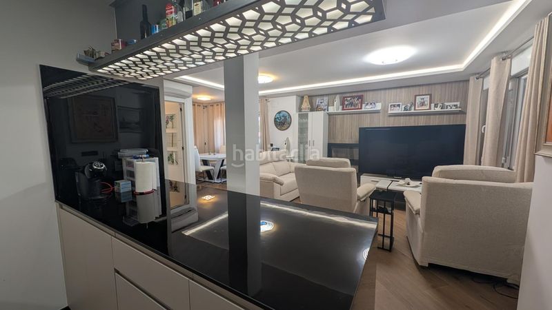 Foto 83915351-f65a-4a56-bf1e-d09fb2c383ba. Casa aparellada amb aparcament piscina a Rincón Bajo Benidorm