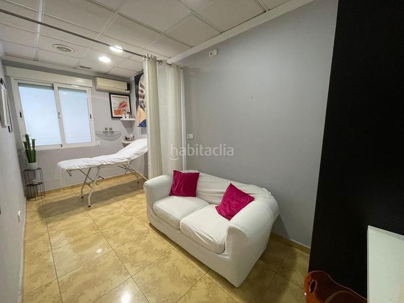 Foto e9e55c35-4f57-4876-bb42-777bca8553a8. Local comercial a Colonia Madrid Benidorm