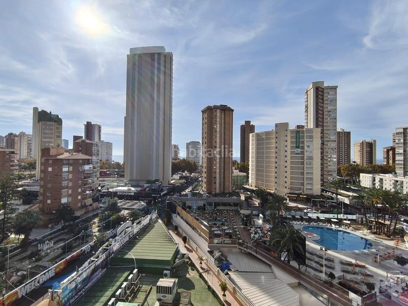 Foto d8e0e8d0-a172-44ff-93b4-f24cb7f1cdd0. Apartamento espectacular reformado apartamento con vistas al mar y en zona levante. en Benidorm