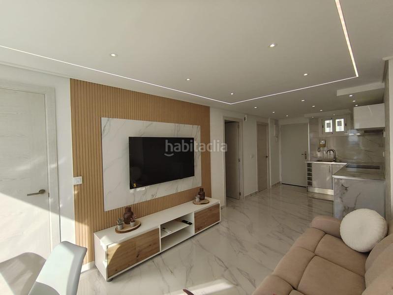 Foto fa4b7bec-6c12-4c08-b6b3-a7514e00d9ff. Apartamento espectacular reformado apartamento con vistas al mar y en zona levante. en Benidorm