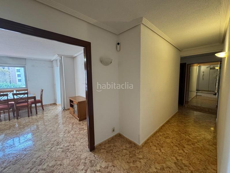 Foto be8c0fa5-3567-4b18-8dce-14c54294ea02. Appartamento con parcheggio piscina in Levante Alto Benidorm