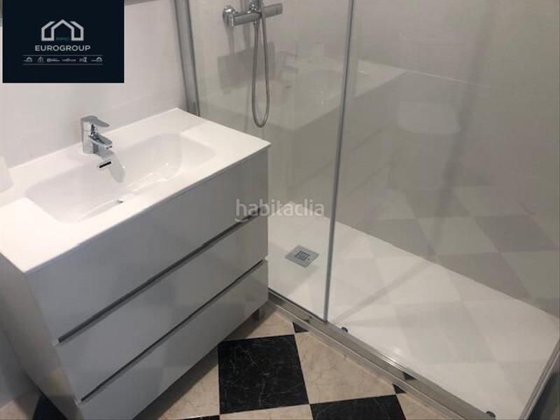 Foto 4314a993-8c13-478d-a6f9-28e2e00b3a98. Alquiler apartamento apto con vistas al mar , todo el año , levante , .www.euroloix.com en Benidorm