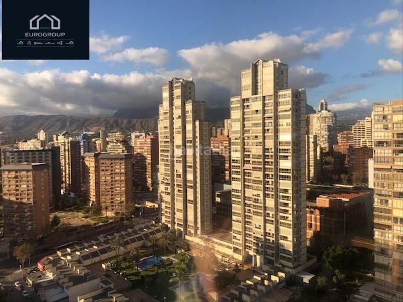 Foto 6119f4c0-c8f7-46ad-9bc5-df955a78df19. Location appartement avec chauffage parking piscine dans Benidorm