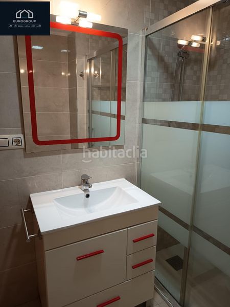 Foto 1634f7f2-8174-4092-806f-2c63affa709f. Apartament amb aparcament piscina a Rincón Bajo Benidorm