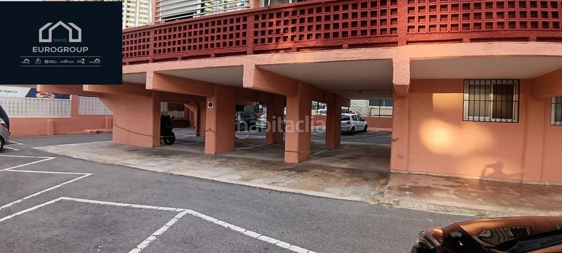 Foto d6e52cd9-3764-43c6-bfc2-54a3a90434ae. Aparcament cotxe a Rincón Alto Benidorm