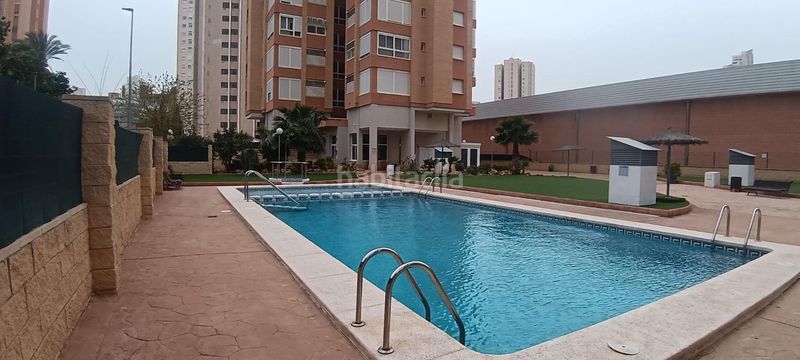 Foto c19bebee-ec04-47d6-91b1-d296a38f9ba7. Apartament amb calefacció aparcament piscina a Rincón Bajo Benidorm