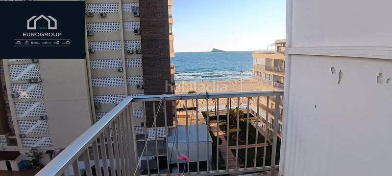 Foto c06fbd03-3057-4d55-b87c-9bdd3622c8a8. Àtic amb aparcament a Playa Levante Benidorm