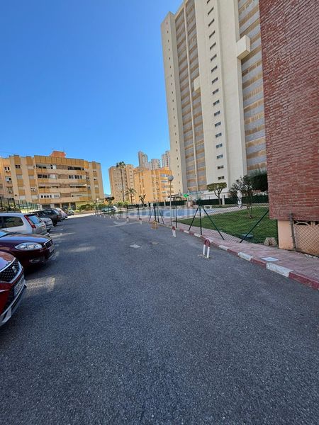 Foto 805334d4-ab29-4db3-b731-54781d5cf60c. Pis amb aparcament piscina a Juzgados - Plaza de Toros Benidorm