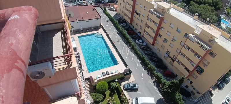 Foto a641ad50-f571-4479-b126-d0592647d40c. Apartament amb aparcament piscina a Rincón Alto Benidorm