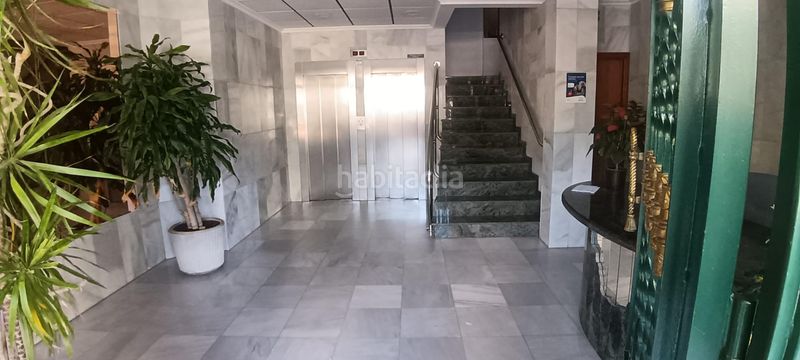 Foto 97b9c29e-a410-4198-9424-8c6945c96dd4. Estudi amb aparcament a Playa Levante Benidorm
