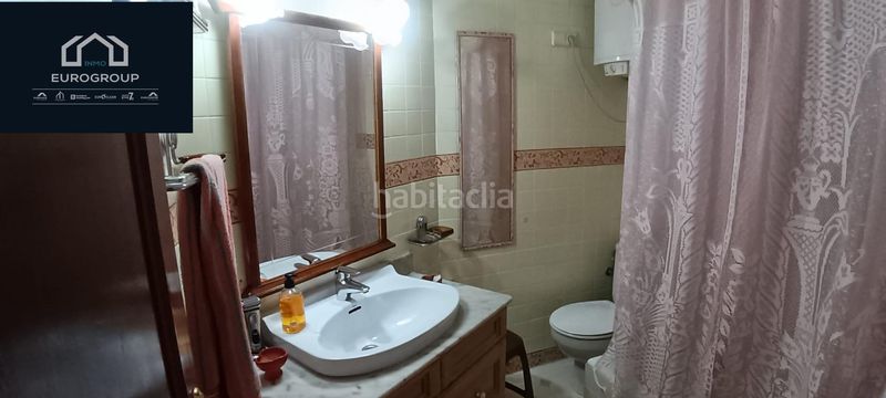 Foto c7208f25-97f6-4c13-84d5-792c460b1a92. Estudi amb aparcament a Playa Levante Benidorm