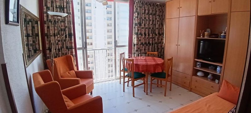 Foto fe104fec-0ce2-4c93-a250-c174d947b3f0. Estudi amb aparcament a Playa Levante Benidorm
