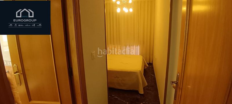 Foto 8f4fb8bc-8666-49b7-91bf-b3dda68a279e. Apartament amb aparcament piscina a Levante Alto Benidorm
