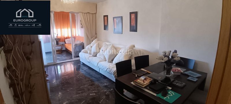 Foto a6a5b118-515c-4f77-81f5-78ef0980aaeb. Apartament amb aparcament piscina a Levante Alto Benidorm