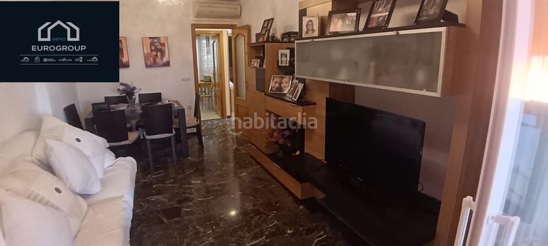 Foto c016d9aa-bdef-43f9-86e4-2edabf9184b9. Apartament amb aparcament piscina a Levante Alto Benidorm