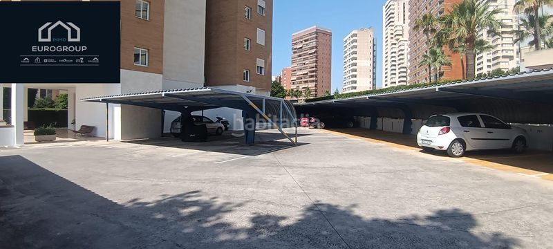 Foto c45aa20a-a6dd-4db8-99b3-69a04cb28976. Apartament amb aparcament piscina a Levante Alto Benidorm
