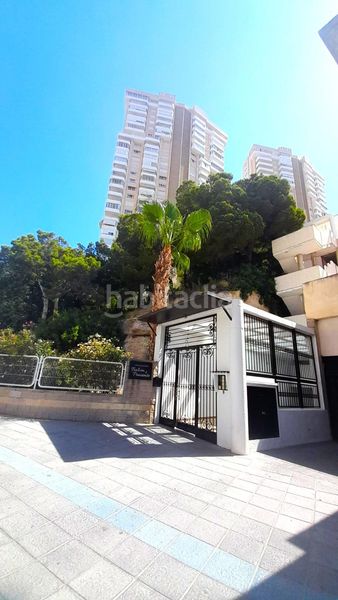 Foto 8e94f6cc-a109-405d-921b-021f80b5ac28. Pis amb calefacció aparcament piscina a Playa Poniente Benidorm
