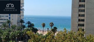 Apartment in Playa Levante. Fantastico apartamento de 1 dormitorio con vistas al mar en av m