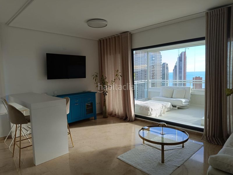 Foto 36271f13-d6aa-4c8b-bfb4-4183ae0892c8. Apartament amb calefacció aparcament piscina a Via Parque Benidorm