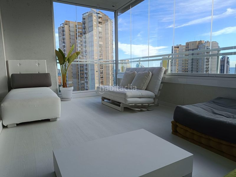 Foto a86860e1-b7f4-47d2-85d4-690fc028ea8c. Apartament amb calefacció aparcament piscina a Via Parque Benidorm