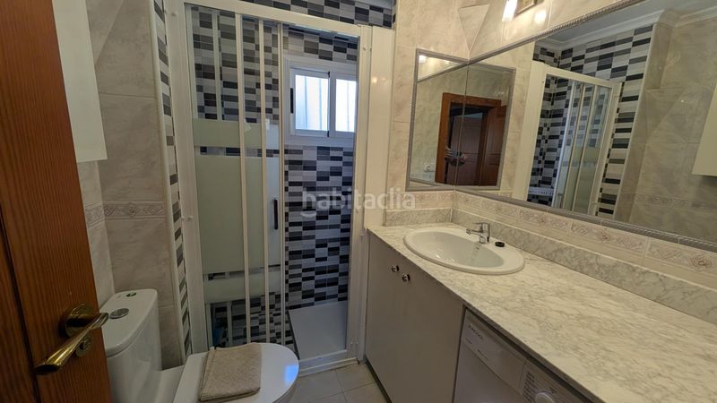 Foto 942b6242-7211-4035-95a3-e8ea27e7fce4. Apartament amb aparcament piscina a Rincón Alto Benidorm