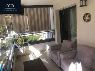 Miete Etagenwohnung in Bulevar-Puerta Mítica. Piso de 3 dorm y garaje privado en cala de villajoyosa , www.eur