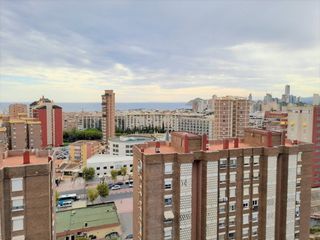 Appartement à Juzgados - Plaza de Toros. Se vende piso de dos dormitorios , zona plaza de toros  www.euro