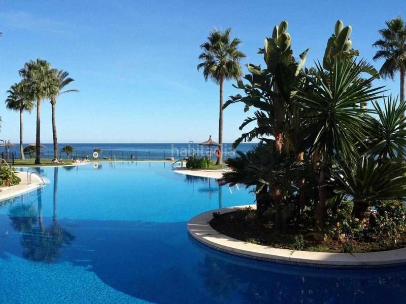 Foto 6c307695-7b17-41c7-9400-aea01fcfc9f5. Apartamento  primera linea urbanizacion lujo en Mijas