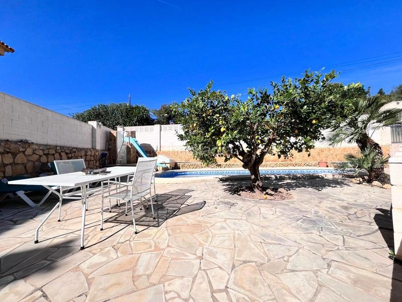 Foto ae9f8f03-21e5-43e0-8afb-4d9fbf9e0781. Chalet avec chauffage parking piscine dans Coloma Nucia (la)