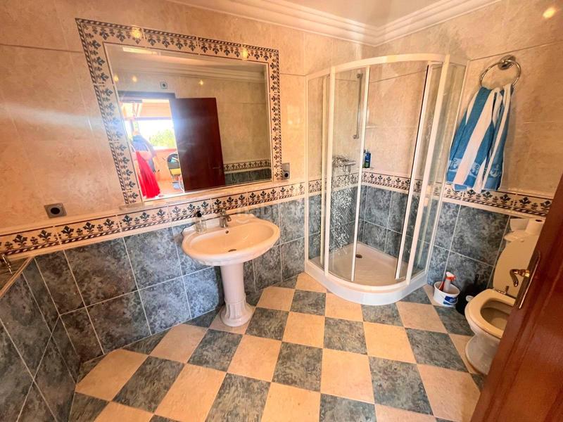 Foto bfa55b8f-fc20-472a-b450-72fe2f76da39. Xalet amb aparcament piscina a Coloma Nucia (la)