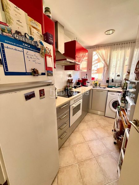 Foto 972e8fbe-285f-48cd-9476-b15f4fce6a75. Pis amb aparcament piscina a Playa Muchavista Campello (el)