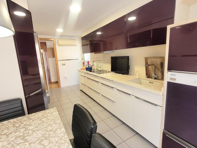 Foto 9bb6e670-34fe-457e-804f-d3a76e13f5d3. Location appartement avec parking piscine dans Levante Alto Benidorm