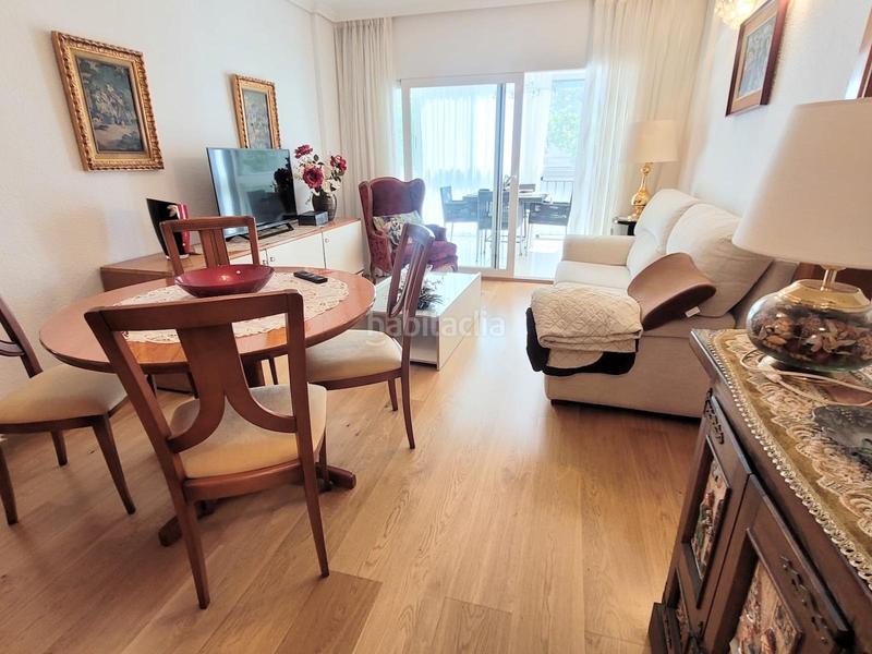 Foto dcfff8de-5c6a-4515-a8e7-46222a9353f6. Location appartement avec parking piscine dans Levante Alto Benidorm